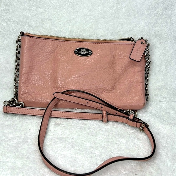 Coach Handbags - Coach Pink shoulder/Crossbody #F1532 – F52709